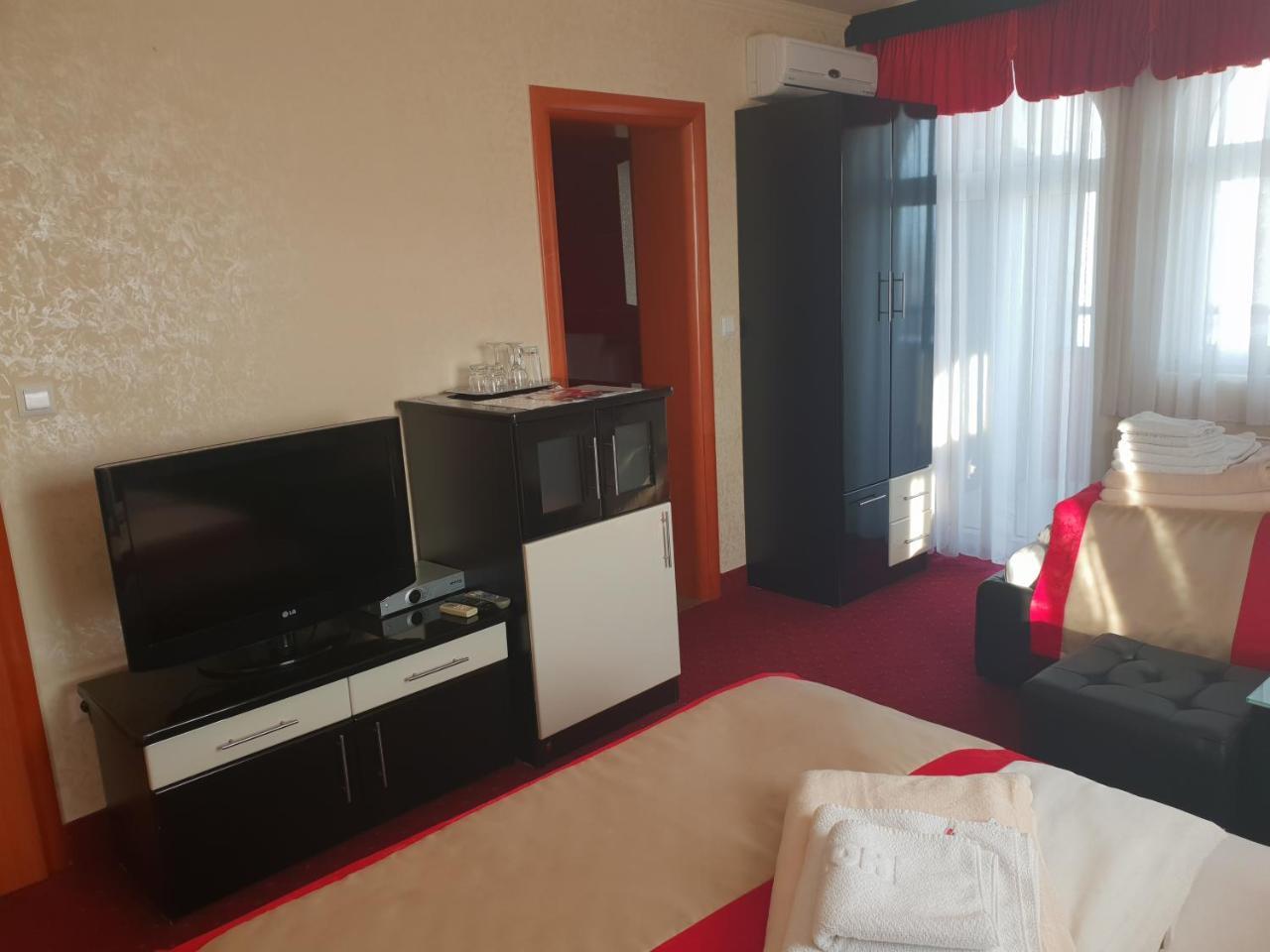 Motel Villa Aroma Orasje Luaran gambar