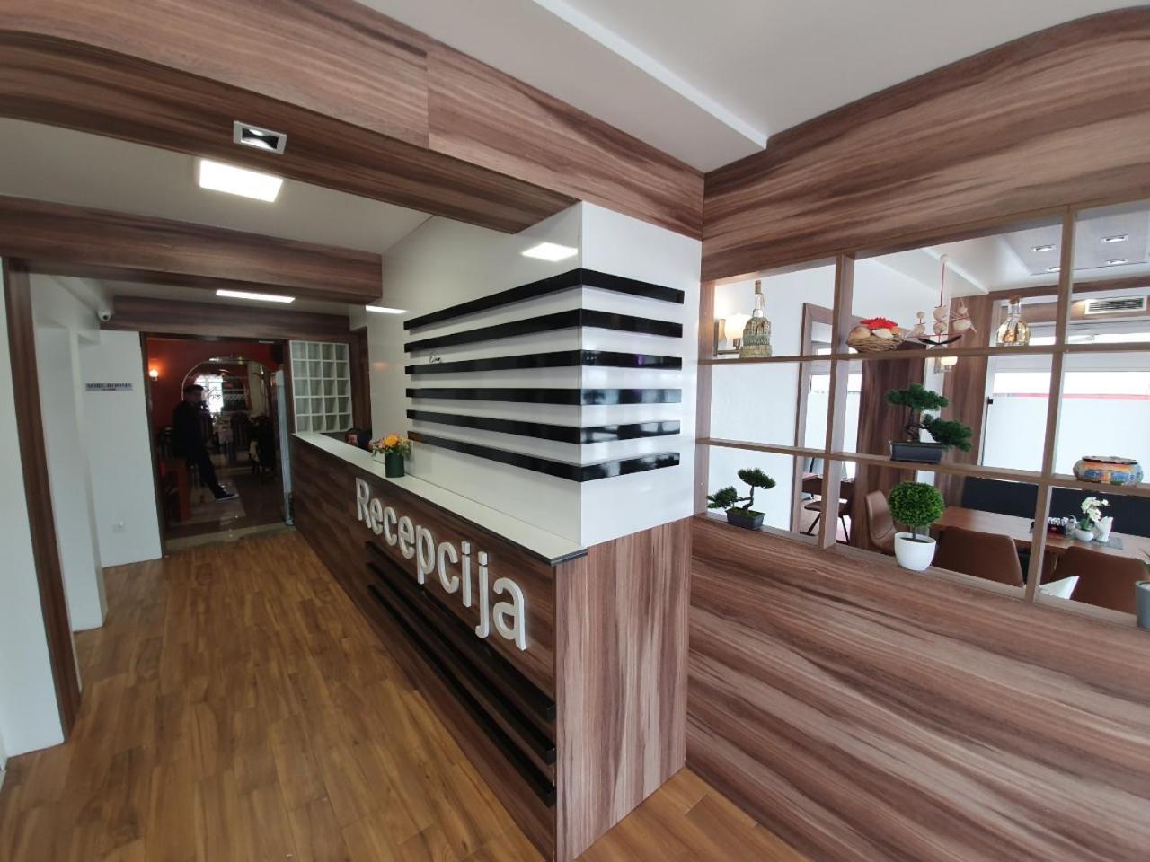 Motel Villa Aroma Orasje Luaran gambar