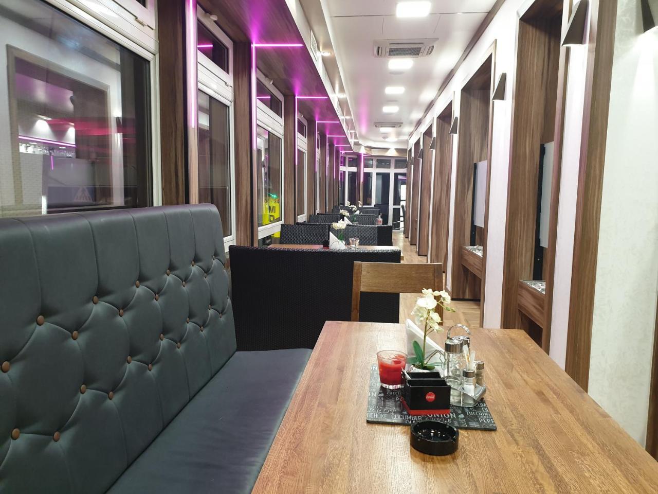 Motel Villa Aroma Orasje Luaran gambar